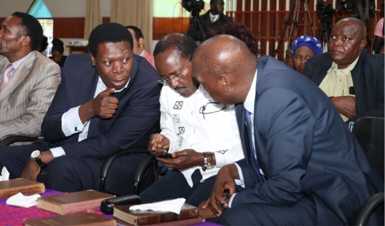 "Ruto lay bare all the facts regarding ... trip to the US." - Azimio Chief Kalonzo To The President