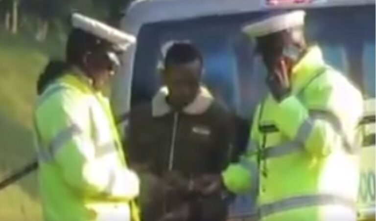 4 Police Officers Nabbed Taking Bribes In Kericho