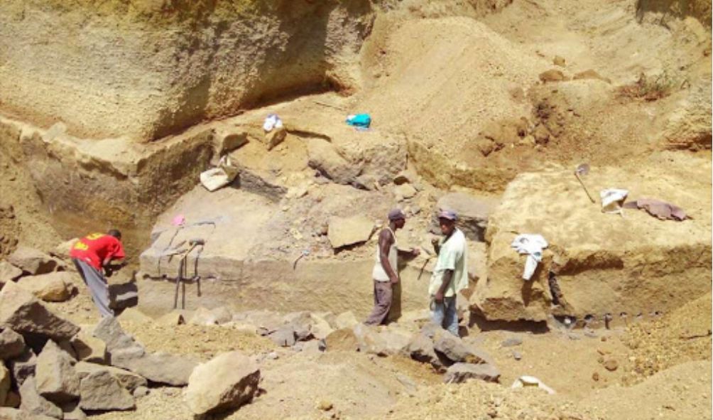 Police Arrest 6 Goons Being Ferried After Tip in Mavoko Quarries