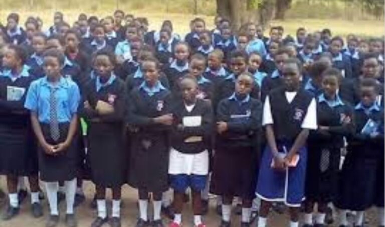 School Suspends 15 Students For Refusing To Bathe