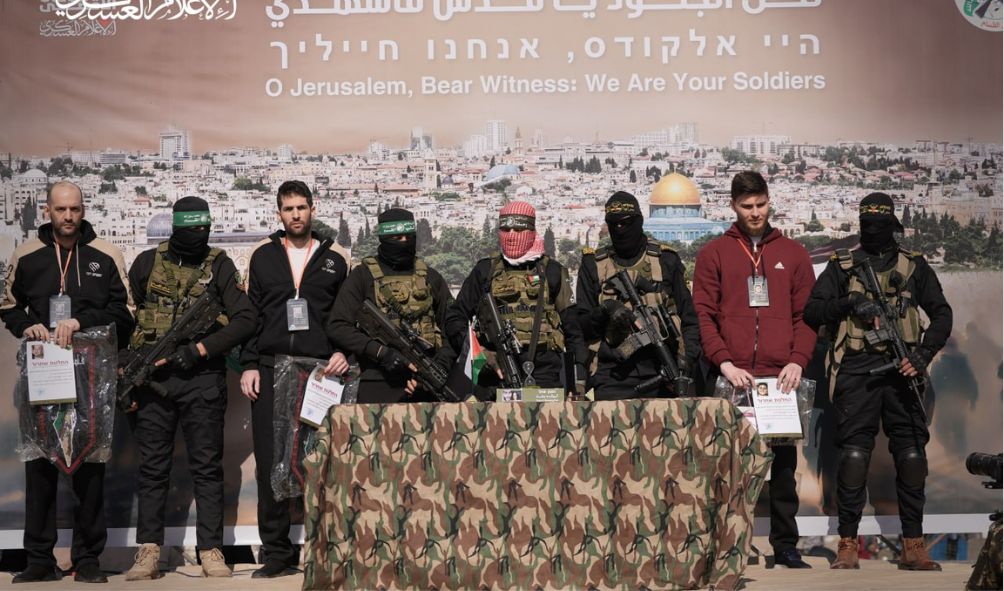ISRAEL-GAZA: Hamas Releases 3 Israelis, 300 Palestinian Detainees Freed