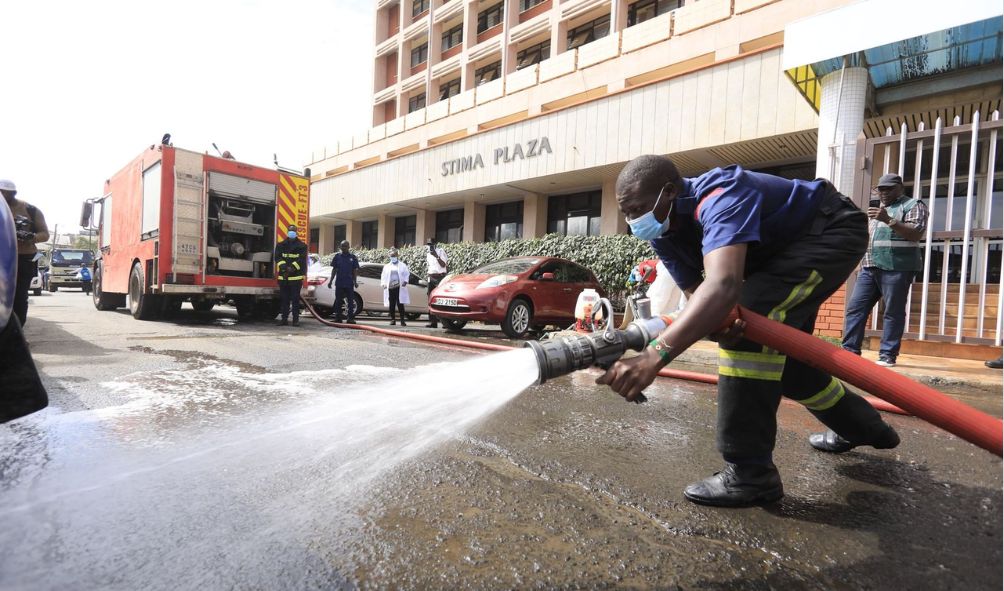 NAIROBI: City County's Green Army Cleans Up, Fumigates Stima Plaza