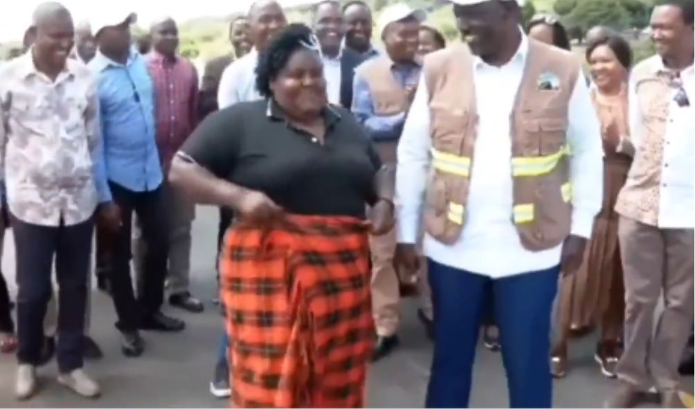 "Sijawahi Kukuona!" - Makueni Lady Tells Ruto Amidst Laughter