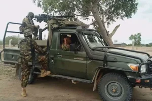 A file photo of KDF soldiers during a patrol in Kotile town on the Garissa-Lamu-Somalia border, as part of the Linda Boni operation aimed at flushing out Al-Shabaab terrorists..jpg