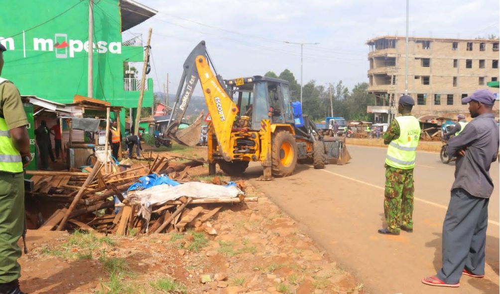 KeNHA Starts Removal Of Illegal Structures Along Busy Highway